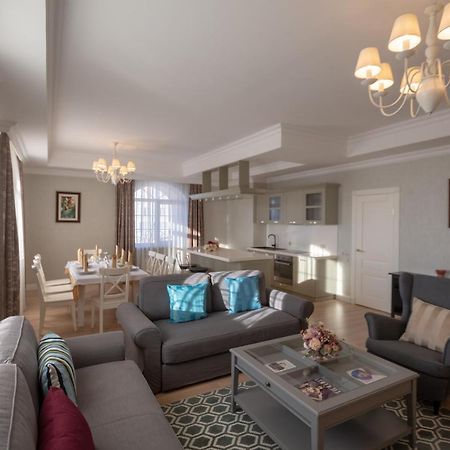 Hotel Monaco Astana Extérieur photo