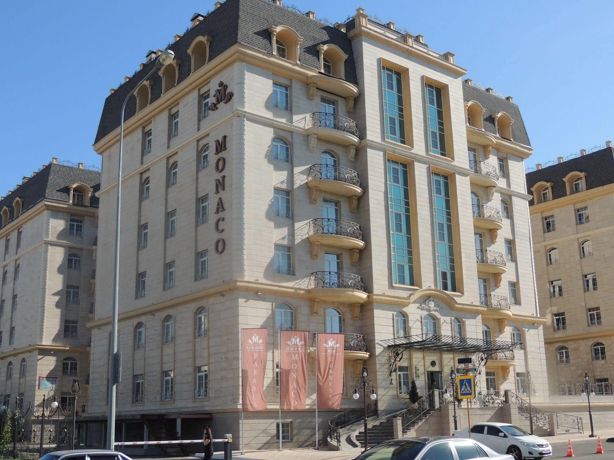Hotel Monaco Astana Extérieur photo