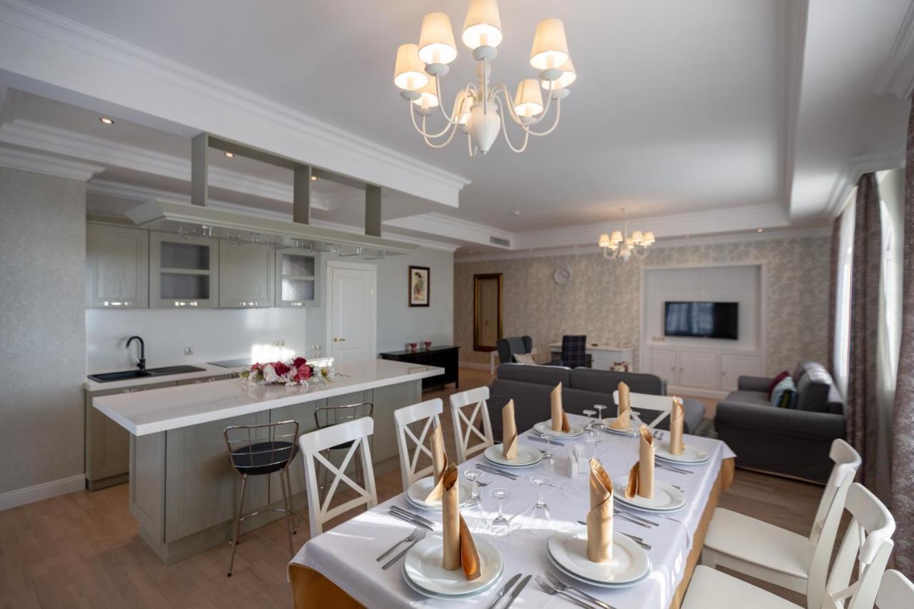 Hotel Monaco Astana Extérieur photo