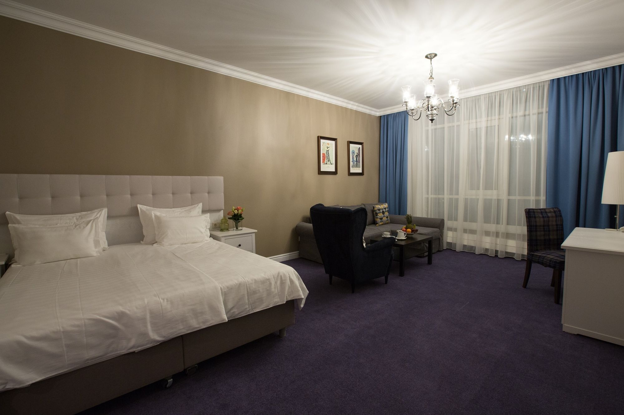 Hotel Monaco Astana Extérieur photo
