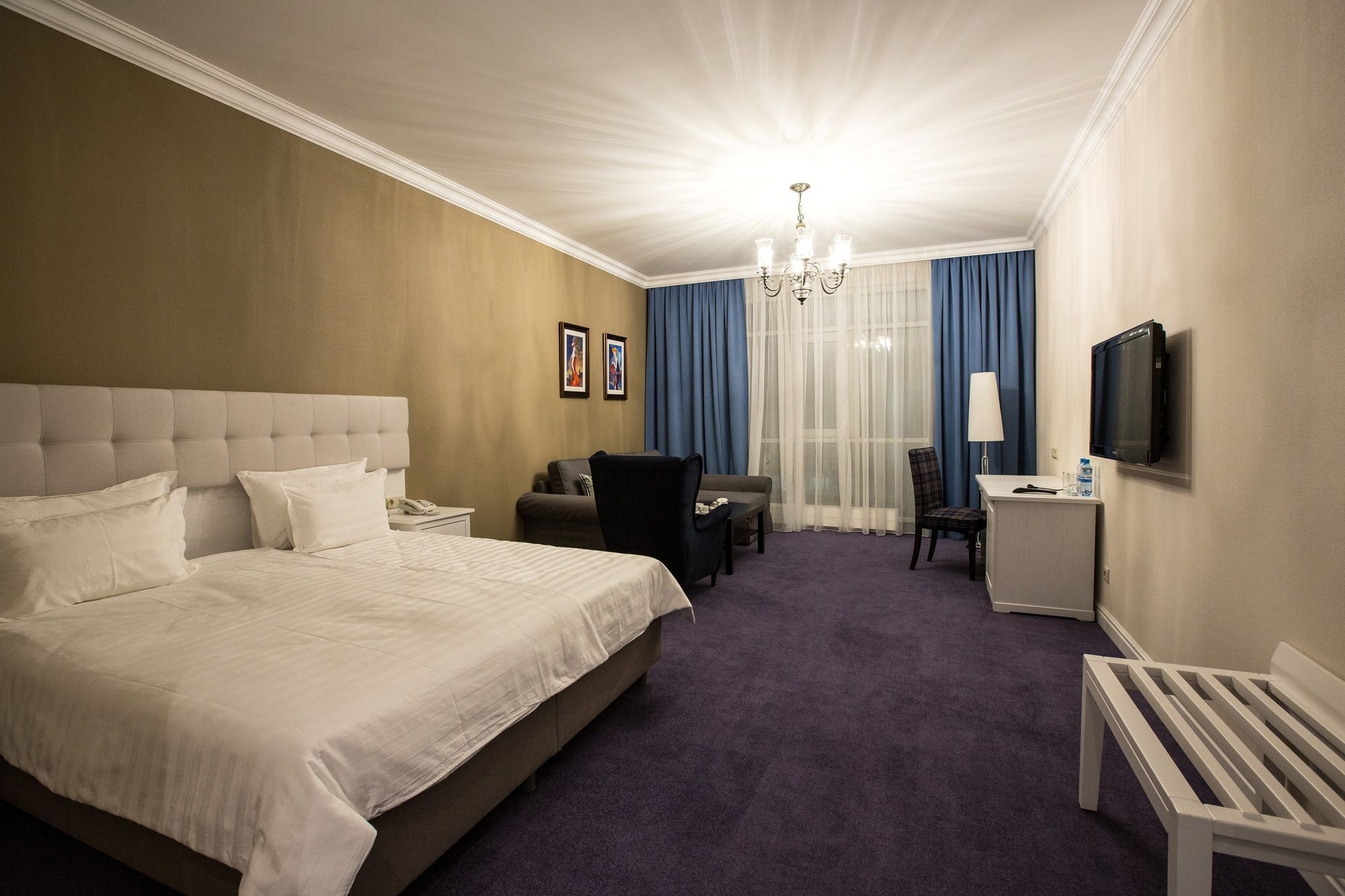 Hotel Monaco Astana Extérieur photo